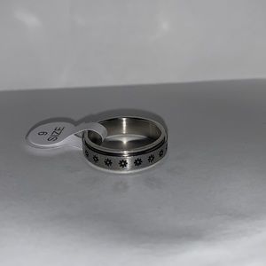 Fidget rings